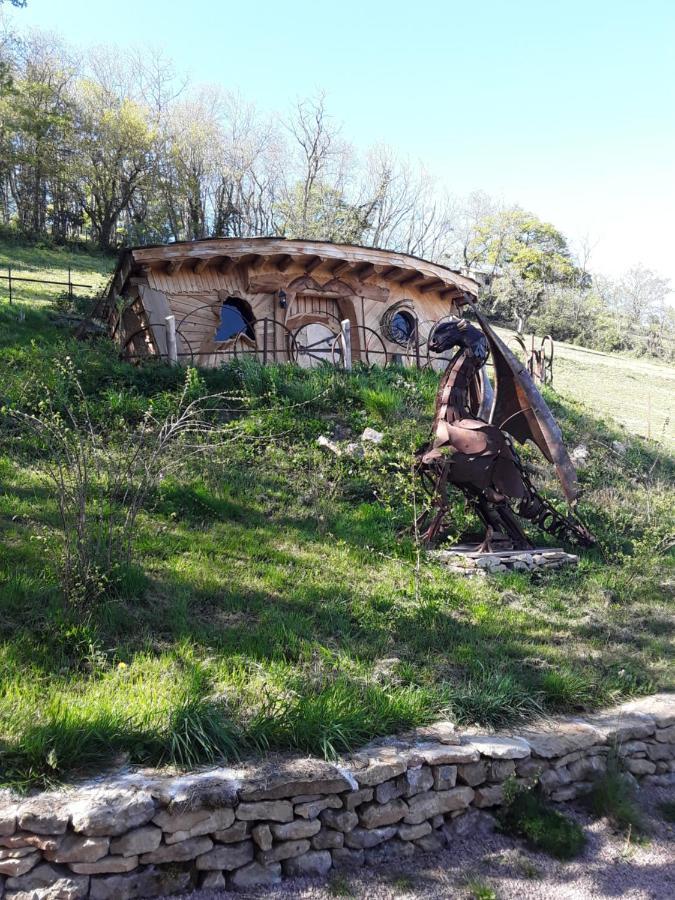 Village.Insolite Montagny-sur-Grosne Ngoại thất bức ảnh